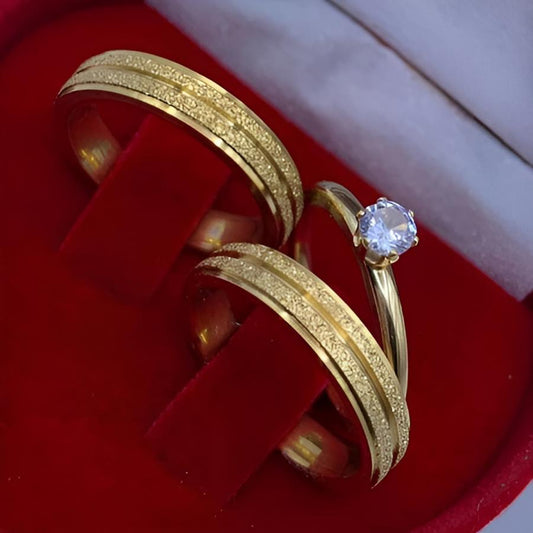 Par de Aliança de Casamento ou Namoro Diamantada Canal 4mm Dourada