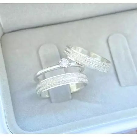 Par de Aliança de Namoro Casamento Prata Brilhante Diamantada