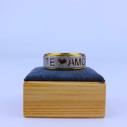 Par de Aliança Anel de Namoro Prata e Dourado Te Amo Com Anel Solitário Dourado 2mm Namoro Compromisso